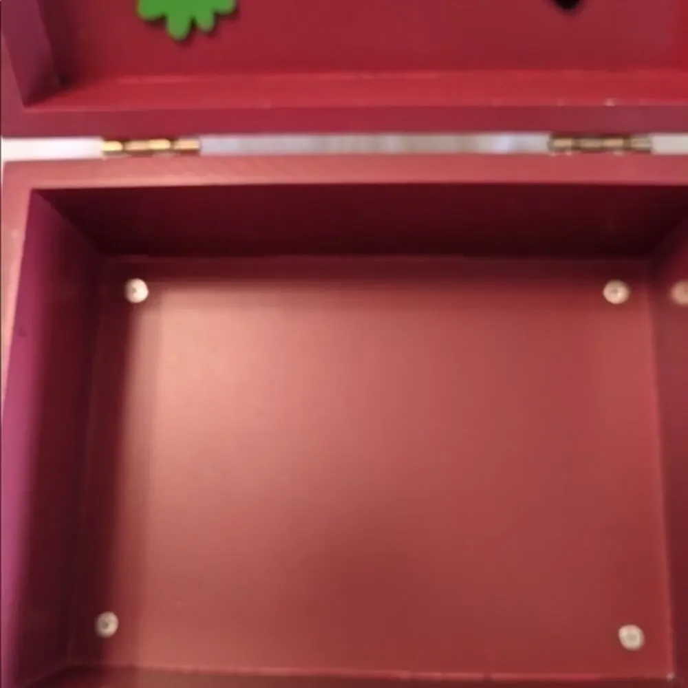 WOODEN BOX 